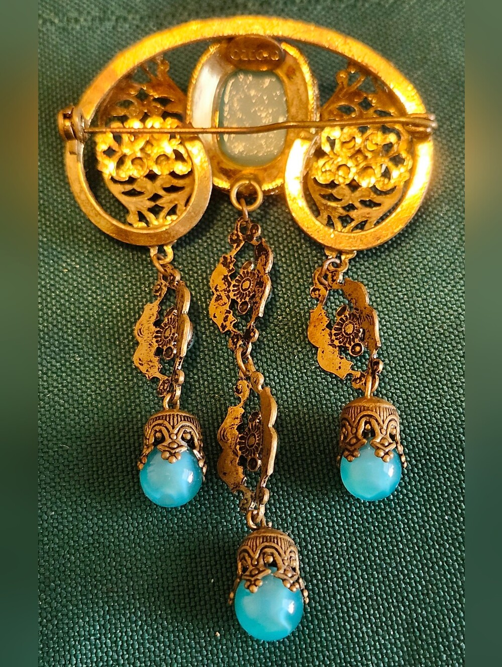 Vintage Czecho Brass Filigree & Glass Moonglow Brooch - Picture 4 of 5